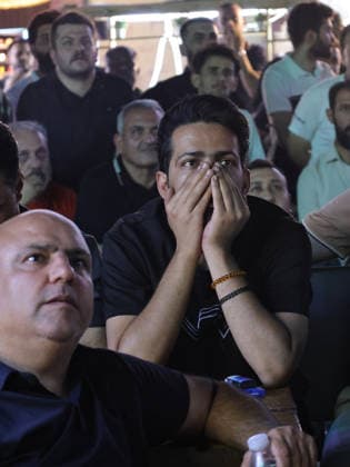 June 22, 2026, Erbil, Kurdistan Region, Iraq: ERBIL IRAQ JUNE 2026 Iraqi football fans gather in the city of Erbil to watch the 2026 FIFA World Cup, WM, Weltmeisterschaft, Fussball matches. Fans are seen showing their support for their favorite teams including the Iraqi and French national teams in the area near the historic Erbil Citadel and the popular Iskan district Erbil Iraq - ZUMAr205 20260622_zip_r205_006 Copyright: xSaburxRashidx
