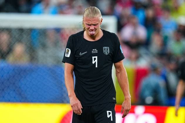 Erling Haaland of Norway in pain after a foul Norway v Senegal, 2026 FIFA World Cup, WM, Weltmeisterschaft, Fussball Group I, Football, New York New Jersey Stadium, East Rutherford, New Jersey, USA - 22 Jun 2026East Rutherford New York New Jersey Stadium New Jersey (NJ) United States of America EDITORIAL USE ONLY No use with unauthorised audio, video, data, fixture lists, club league logos or live services. Online in-match use limited to 120 images, no video emulation. No use in betting, games or single club league player publications.  Copyright: xJavierxGarcia Shutterstockx 16949464q