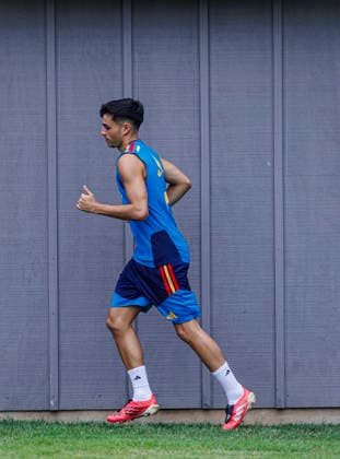 Spain national team, Nationalteam World Cup 22 06 2026 Pedro Gonzalez Pedri of Spain runs in the field during the Spanish national team s training session at their World Cup base camp at the Baylor School in Chattanooga, United States of America on June 22, 2026. Photo (PGS Photo Agency) Chattanooga Copyright: xPGSxPhotoxAgencyx