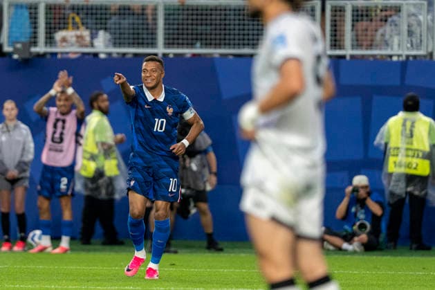 Kylian Mbappe of France celebrate a goal during a Group I match of the 2026 FIFA World Cup, WM, Weltmeisterschaft, Fussball between France and Iraq at Lincoln Financial Field in Philadelphia, United States, 22 June 2026. FIFA World Cup 2026 - Group I - France vs Iraq !ACHTUNG: NUR REDAKTIONELLE NUTZUNG!  Copyright: xÁngelxColmenaresx GR2082 20260623-55020678776_1