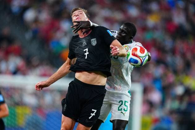 Alexander Sorloth of Norway and Malick Diouf of Senegal jump to head the ball Norway v Senegal, 2026 FIFA World Cup, WM, Weltmeisterschaft, Fussball Group I, Football, New York New Jersey Stadium, East Rutherford, New Jersey, USA - 22 Jun 2026East Rutherford New York New Jersey Stadium New Jersey (NJ) United States of America EDITORIAL USE ONLY No use with unauthorised audio, video, data, fixture lists, club league logos or live services. Online in-match use limited to 120 images, no video emulation. No use in betting, games or single club league player publications.  Copyright: xJavierxGarcia Shutterstockx 16949464s