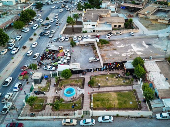 June 22, 2026, Khalifan, Kurdistan Region, Iraq: Khalifan, Erbil - June 22, 2026: In Khalifan, Erbil, preparations are complete at an outdoor cafe for the live screening of the FIFA World Cup, WM, Weltmeisterschaft, Fussball 2026 match between Argentina and Austria. The cafe owner has decorated the walls with the national jerseys of both teams, as fans gather with great enthusiasm for the start of the match. Khalifan Iraq - ZUMAr205 20260622_zip_r205_013 Copyright: xSaburxRashidx