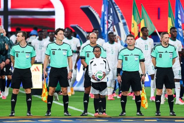 RECORD DATE NOT STATED FIFA World Cup, WM, Weltmeisterschaft, Fussball 2026 - Group I - Norway v Senegal Referee Wilton Pereira Sampaio and his assistants Bruno Raphael Pires, Bruno Boschilia and Campbell-Kirk Kawana-Waugh before the match between Norway and Senegal in the second round of Group I of the 2026 FIFA World Cup group stage at New York New Jersey Stadium, in East Rutherford, United States, on Monday, June 22, 2026.(Foto: William Volcov Brazil Photo Press IMAGO) Sports East Rutherford NJ United States of America Copyright: xWILLIAMxVOLCOVx