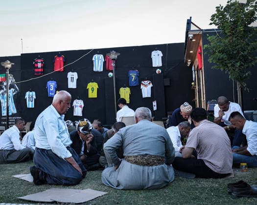 June 22, 2026, Khalifan, Kurdistan Region, Iraq: Khalifan, Erbil - June 22, 2026: In Khalifan, Erbil, preparations are complete at an outdoor cafe for the live screening of the FIFA World Cup, WM, Weltmeisterschaft, Fussball 2026 match between Argentina and Austria. The cafe owner has decorated the walls with the national jerseys of both teams, as fans gather with great enthusiasm for the start of the match. Khalifan Iraq - ZUMAr205 20260622_zip_r205_015 Copyright: xSaburxRashidx