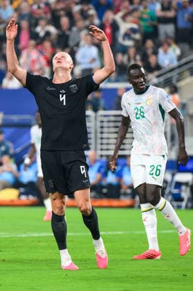 260622 Erling Braut Haaland of Norway reacts during the FIFA World Cup, WM, Weltmeisterschaft, Fussball 2026 group stage football match between Norway and Senegal on June 22, 2026 in New Jersey. Photo: Jon Olav Nesvold BILDBYRAN COP 217 VG0963 bbeng fotboll football soccer fotball vm fotbolls-vm fotball-vm fotbolls-vm 2026 fifa world cup 2026 new york norge norway senegal depp *** June 22, 2026  Copyright: JONxOLAVxNESVOLD BB260622JE047