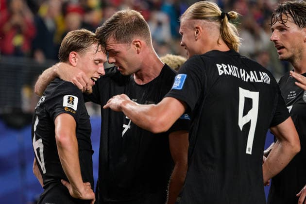 Fußball, WM 2026, 20260622, Norwegen - Senegal. Im Bild Tor 1:0, v.l. Torschütze Marcus HOLMGREN PEDERSEN (Norwegen, 16), Alexander SORLOTH (Norwegen, 7), Erling HAALAND (Norwegen, 9). East Rutherford New-York-New-Jersey-Stadion New Jersey Vereinigte Staaten von Amerika *** Soccer, 2026 World Cup, 20260622, Norway vs. Senegal. Pictured Copyright: Passion2Press MarkusxFischerx