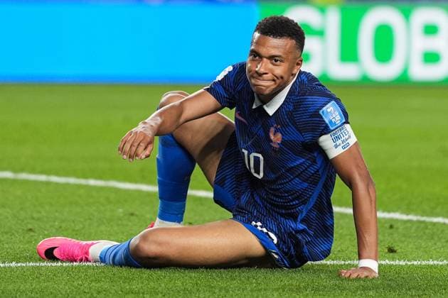 Kylian MbappÃ of France dejected after a missed chance France v Iraq, 2026 FIFA World Cup, WM, Weltmeisterschaft, Fussball Group I, Football, Philadelphia Stadium, Philadelphia, Pennsylvania, USA - 22 Jun 2026Philadelphia Philadelphia Stadium Pennsylvania (PA) United States of America  Copyright: xIsmaelxAdnan Shutterstockx 16950632du