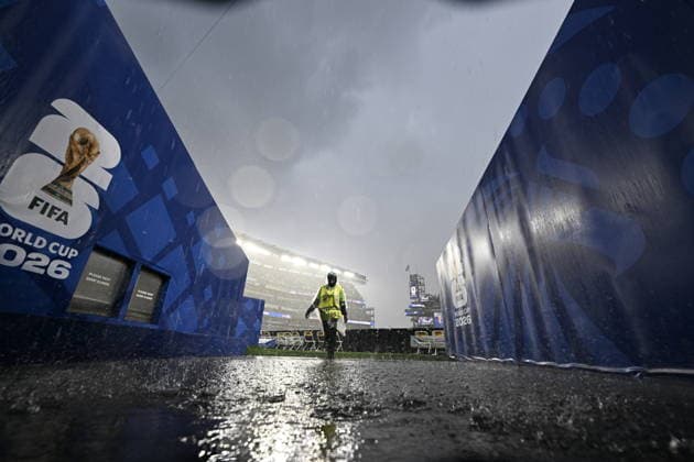 France v Iraq - FIFA World Cup, WM, Weltmeisterschaft, Fussball 2026 - Group I PHILADELPHIA, UNITED STATES - JUNE 22: A view of the flooded street due to heavy rain during the 2026 FIFA World Cup First Stage Group I match between France and Iraq at Lincoln Financial Field (Philadelphia Stadium) in Philadelphia, Pennsylvania, United States on June 22, 2026. Abdulhamid Hosbas Anadolu Philadelphia United States. Editorial use only. Please get in touch for any other usage.  Copyright: x2026xAnadoluxAbdulhamidxHosbasx