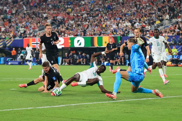 Football - FIFA World Cup, WM, Weltmeisterschaft, Fussball - Group I - Norway v Senegal 22nd June 2026 - FIFA World Cup - Group I - Norway v Senegal - Ismaila Sarr of Senegal scores their first goal - Photo: Simon Stacpoole Offside. New Jersey USA *** Fußball – FIFA-Weltmeisterschaft, Gruppe I  Copyright: xSimonxStacpoolexOffside