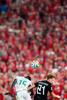 260622 Krepin Diatta of Senegal and Andreas Schjelderup of Norway during the FIFA World Cup, WM, Weltmeisterschaft, Fussball 2026 group stage football match between Norway and Senegal on June 22, 2026 in New Jersey. Photo: Jon Olav Nesvold BILDBYRAN COP 217 VG0963 bbeng fotboll football soccer fotball vm fotbolls-vm fotball-vm fotbolls-vm 2026 fifa world cup 2026 new york norge norway senegal *** June 22, 2026  Copyright: JONxOLAVxNESVOLD BB260622JE063