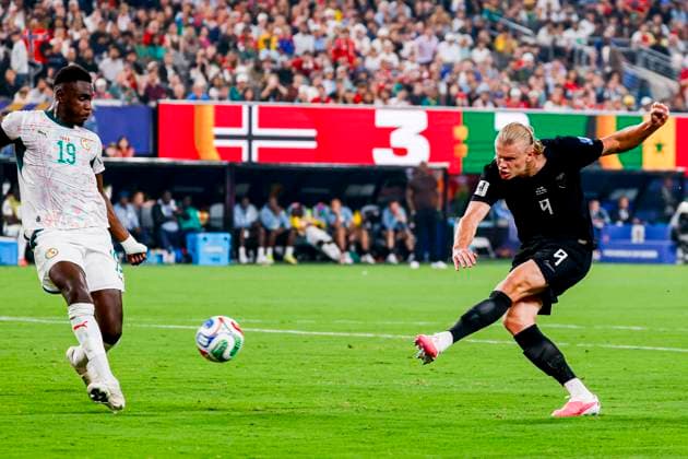 Erling Haaland of Norway shoots on goal Norway v Senegal, Group I - FIFA World Cup, WM, Weltmeisterschaft, Fussball 2026, Norway v Senegal, New York New Jersey Stadium, June 22, 2026, East Rutherford, United States.