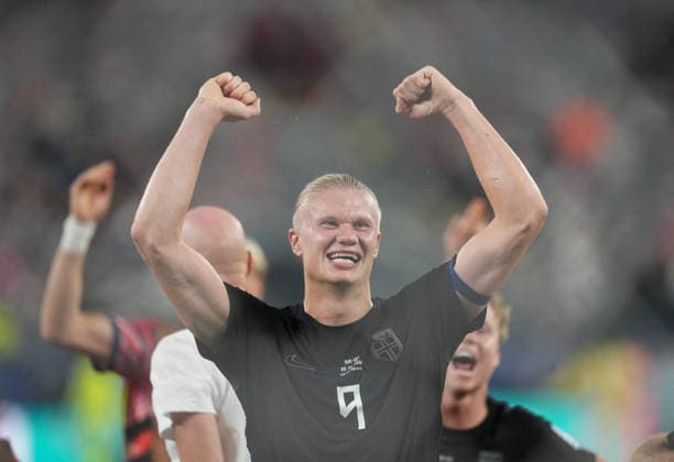 Erling Haaland (Norway) celebrate during Norway and Senegal, Group I FIFA World Cup, WM, Weltmeisterschaft, Fussball 2026, Met Life Stadium, New jersey, USA on June 22, 2026. Thor Wegner DeFodi Images. (Photo by DeFodi Images) - *** Erling Haaland of Norway celebrates during the match between Norway and Senegal in Group I of the 2026 FIFA World Cup at MetLife Stadium in New Jersey, USA, on June 22, 2026. Photo by DeFodi Images (Thor Wegner),detected_source_language