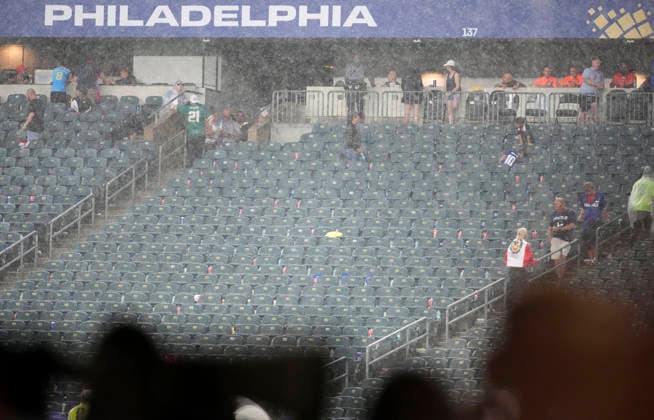 (260623) -- PHILADELPHIA, June 23, 2026 -- Fans leave the stand during the group I match between France and Iraq at the 2026 FIFA World Cup, WM, Weltmeisterschaft, Fussball at Philadelphia Stadium in Philadelphia, the United States, June 22, 2026. ) (SP)U.S.-PHILADELPHIA-FOOTBALL-FIFA WORLD CUP-GROUP I-FRA VS IRQ LuixSiuxWai 