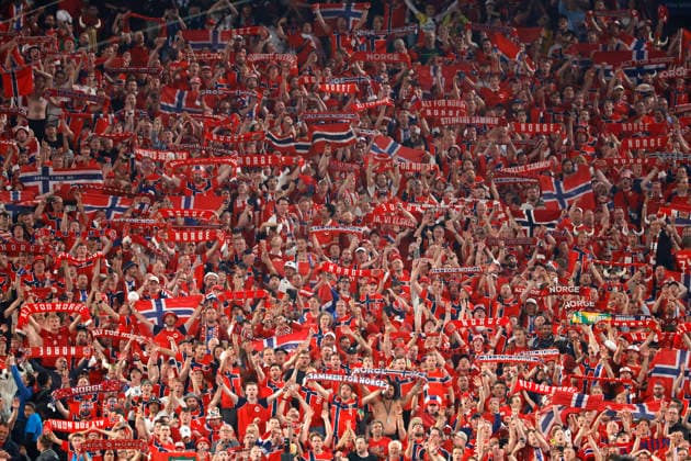 Fans in Norway celebrate at the end of a Group I match in the 2026 FIFA World Cup, WM, Weltmeisterschaft, Fussball between Norway and Senegal at MetLife Stadium in New Jersey, United States, 22 June 2026. FIFA WORLD CUP 2026 - Group I - Norway vs Senegal !ACHTUNG: NUR REDAKTIONELLE NUTZUNG!  Copyright: xSebastiaoxMoreriax GR2178 20260623-55020679150_1