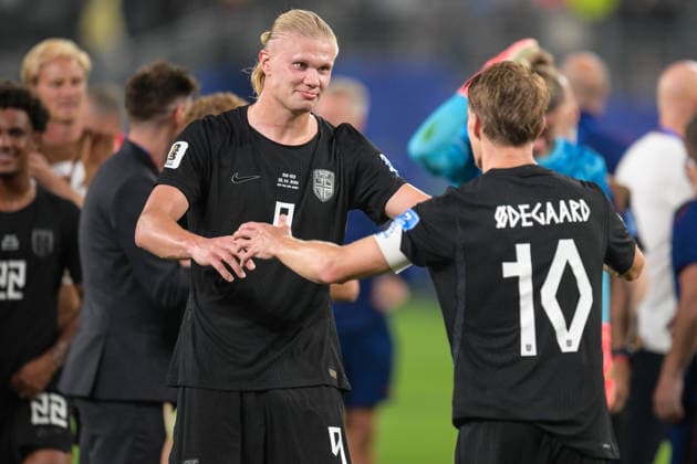 Fußball, WM 2026, 20260622, Norwegen - Senegal. Im Bild Schlussjubel, v.l. Erling HAALAND (Norwegen, 9), Martin ODEGAARD (Norwegen, 10). East Rutherford New-York-New-Jersey-Stadion New Jersey Vereinigte Staaten von Amerika *** Soccer, 2026 World Cup, 20260622, Norway vs. Senegal. Pictured Copyright: Passion2Press MarkusxFischerx
