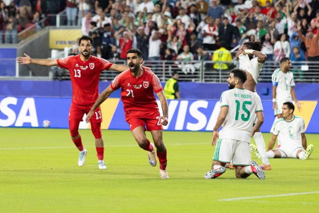 FIFA World Cup, WM, Weltmeisterschaft, Fussball 2026 - Group J - Jordan vs Algeria Jordan midfielder Nizar Al-Rashdan (2-L) celebrates his first-half goal during the 2026 FIFA World Cup group stage match between Jordan and Algeria at San Francisco Bay Area Stadium in Santa Clara, USA, 22 June 2026. Santa Clara United States  Copyright: xBENJAMINxFANJOYx