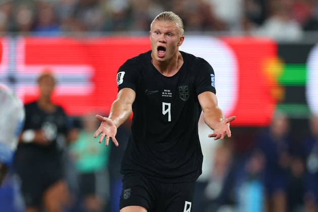 EAST RUTHERFORD, NJ - JUNE 22: Erling Haaland 9 of Norway calls for the ball during the first half of the FIFA World Cup, WM, Weltmeisterschaft, Fussball 2026 Group I Match between Norway and Senegal on June 22, 2026 at New York New Jersey Stadium in East Rutherford, New Jersey. (Photo by Rich Graessle Icon Sportswire) SOCCER: JUN 22 FIFA World Cup 26 Group I - Norway vs Senegal EDITORIAL USE ONLY Icon26062227513