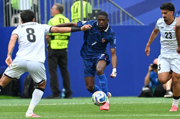 PHILADELPHIA, PA - JUNE 22: Ousmane Dembele 7 of France dribbles the ball during the FIFA World Cup, WM, Weltmeisterschaft, Fussball 2026 Group I match between France and Iraq on June 22nd, 2026 at Philadelphia Stadium in Philadelphia, PA.(Photo by Terence Lewis Icon Sportswire) SOCCER: JUN 22 FIFA World Cup 26 Group I - France vs Iraq EDITORIAL USE ONLY Icon260622057