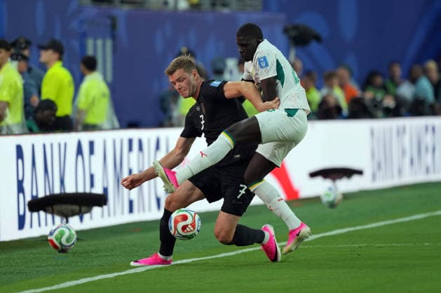 IPA85959455 - Alexander Sorloth of Norway in action against El Hadji Malick Diouf of Senegal during the Norway vs. Senegal FIFA World Cup, WM, Weltmeisterschaft, Fussball match in New York, USA, on June 22, 2026  Copyright: xEmmanuelexMastrodonato IPAxSportx xx 85959455