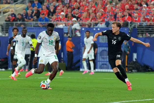IPA85959458 - Ismaila Sarr of Senegal scores the goal that makes the score 3-2 during the Norway vs. Senegal FIFA World Cup, WM, Weltmeisterschaft, Fussball match in New York, USA, on June 22, 2026  Copyright: xEmmanuelexMastrodonato IPAxSportx xx 85959458