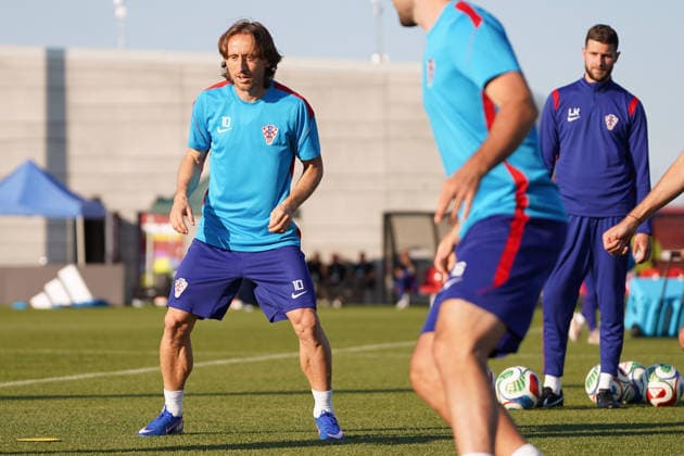 Croatia Training Day - 2026 FIFA World Cup, WM, Weltmeisterschaft, Fussball Luka Modric 10 of Croatia national football team warms-up during the training day ahead the 2026 FIFA World Cup Group L match against Panama at Centennial Park on June 22, 2026 in Toronto, Canada. (Photo by Leonardo Ramirez Eyepix Group) Copyright: xLeonardoxRamirezx xEyepixxGroupx LR22062026-08427