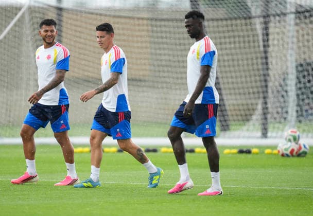 (260623) -- GUADALAJARA, June 23, 2026 -- Players of Colombia attend a training session at the 2026 FIFA World Cup, WM, Weltmeisterschaft, Fussball in Guadalajara, Mexico, June 22, 2026. (Photo by Xinhua) (SP)MEXICO-GUADALAJARA-FIFA WORLD CUP-TRAINING-COLOMBIA MartinxZabala 
