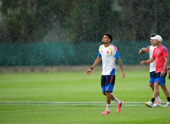 (260623) -- GUADALAJARA, June 23, 2026 -- Players of Colombia attend a training session at the 2026 FIFA World Cup, WM, Weltmeisterschaft, Fussball in Guadalajara, Mexico, June 22, 2026. (Photo by Xinhua) (SP)MEXICO-GUADALAJARA-FIFA WORLD CUP-TRAINING-COLOMBIA MartinxZabala 