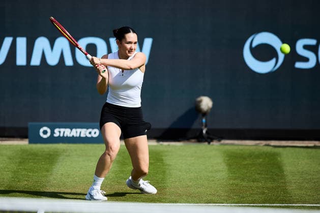 June 23, 2026, Bad Homburg, Hessen, Germany: Eva Lys of Germany returns with backhand to her Hitting Partner during the BAD HOMBURG OPEN powered by SOLARWATTT- WTA500 - Womens Tennis, 23.6.2026 in Bad Homburg (Tennis-Club Bad Homburg), Germany - Photo: Tennis 2026: Bad Hombug Open - WTA500: WARM-UP  - ZUMAs343 20260623_zsp_s343_016 Copyright: xMathiasxSchulzx