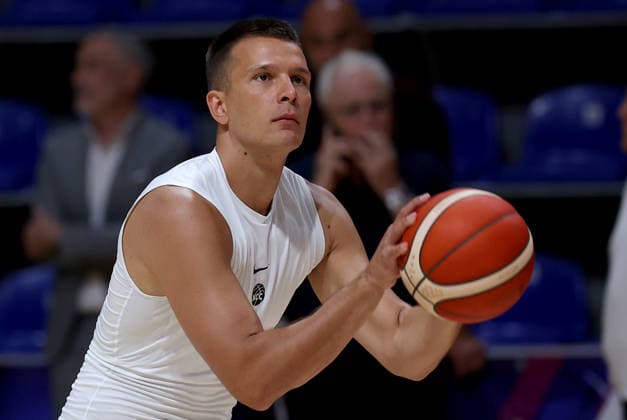 Practice Serbia basketball national team, Nationalteam FIBA Basketball World Cup 2027 European Qualifiers Window 3 Belgrade, Serbia. June 23rd 2026. Arijan Lakic of Serbia during an open training session ahead of the FIBA Basketball World Cup 2027 European Qualifiers Group C games against Switzerland on July 2 and Bosnia and Herzegovina on July 5, in Belgrade, Serbia. Belgrade Serbia Copyright: xPedjaxMilosavljevic STARSPORTx x2026x