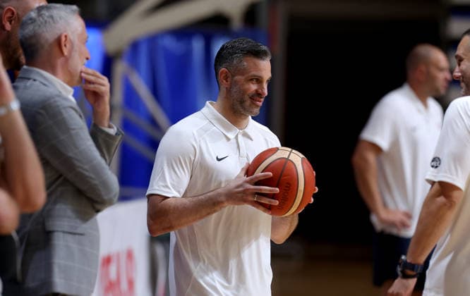 Practice Serbia basketball national team, Nationalteam FIBA Basketball World Cup 2027 European Qualifiers Window 3 Belgrade, Serbia. June 23rd 2026. Head coach of Serbia Dusan Alimpijevic during an open training session ahead of the FIBA Basketball World Cup 2027 European Qualifiers Group C games against Switzerland on July 2 and Bosnia and Herzegovina on July 5, in Belgrade, Serbia. Belgrade Serbia Copyright: xPedjaxMilosavljevic STARSPORTx x2026x
