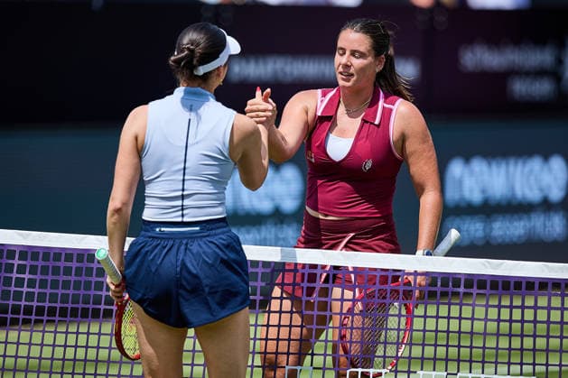 June 23, 2026, Bad Homburg, Hessen, Germany: Eva Lys of Germany, Emma Navarro of United States shaking hands during the BAD HOMBURG OPEN powered by SOLARWATTT- WTA500 - Womens Tennis, 23.6.2026 in Bad Homburg (Tennis-Club Bad Homburg), Germany - Photo: Tennis 2026: Bad Hombug Open - WTA500: NAVARO 7:6 6:3 LYS  - ZUMAs343 20260623_zsp_s343_023 Copyright: xMathiasxSchulzx