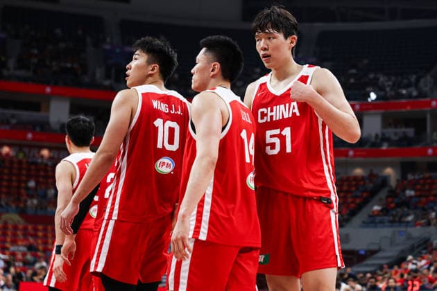 HANGZHOU, CHINA - JUNE 23: Yang Hansen 51, Wang Junjie 10 and Li Hongquan 14 of Team China attend a training session ahead of the 2026 men s basketball warm-up match against the Netherlands on June 23, 2026 in Hangzhou, Zhejiang Province of China.  Copyright: xVCGx 111649962297