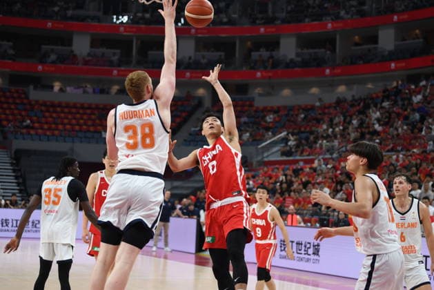 HANGZHOU, CHINA - JUNE 23: Players from Team China and Team Netherlands compete during the 2026 International Basketball Friendly match on June 23, 2026 in Hangzhou, Zhejiang Province of China.  Copyright: xVCGx 111649963582