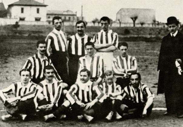 RECORD DATE NOT STATED The football players of Juventus team, Turin, Italy 1905 