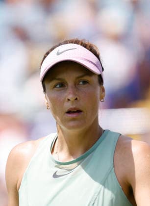 RECORD DATE NOT STATED 23rd June 2026; Devonshire Park Lawn Tennis Club, Eastbourne, East Sussex, England; Lexus Eastbourne Open Tennis, Day Three; Tatjana Maria (GER) communicates with her coach during the match against Jasmine Paolini (ITA) HongboxChen