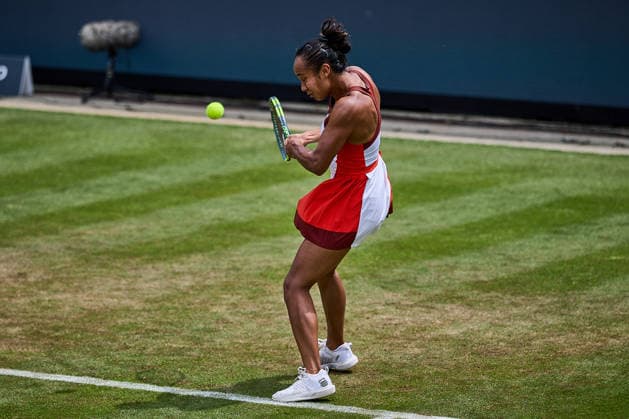 June 23, 2026, Bad Homburg, Hessen, Germany: Leylah Fernandez of Canada returns with backhand to Xinyu Wang of China during the BAD HOMBURG OPEN powered by SOLARWATTT- WTA500 - Womens Tennis, 23.6.2026 in Bad Homburg (Tennis-Club Bad Homburg), Germany - Photo: Tennis 2026: Bad Hombug Open - WTA500: WANG 6:3 6:4 FERNANDEZ  - ZUMAs343 20260623_zsp_s343_092 Copyright: xMathiasxSchulzx