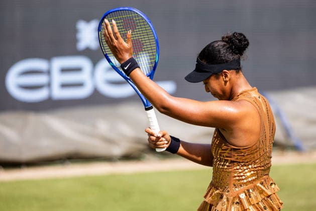 BAD HOMBURG, GERMANY - JUNE 23: Naomi Osaka (JPN) applauds during the Bad Homburg Open powered by Solarwatt Singles match between Naomi Osaka (JPN) vs Elise Mertens (BEL) at Kurpark Bad Homburg on June 23, 2026 in Bad Homburg, Germany. Hessen Germany Copyright: xSteffiexWunderlx