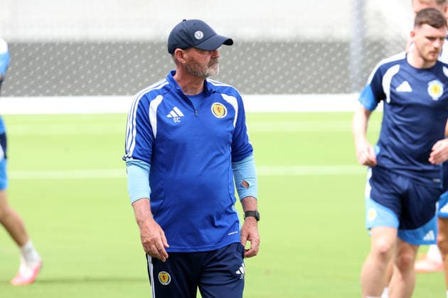 Steve Clarke, coach of Scotland during a training session Scotland Training, 2026 FIFA World Cup, WM, Weltmeisterschaft, Fussball Football, Inter Miami Stadium, Miami, Florida, USA - 23 Jun 2026Miami Inter Miami Stadium Florida (FL) United States of America EDITORIAL USE ONLY No use with unauthorised audio, video, data, fixture lists, club league logos or live services. Online in-match use limited to 120 images, no video emulation. No use in betting, games or single club league player publications.  Copyright: xChrisxArjoon Shutterstockx 16956018y
