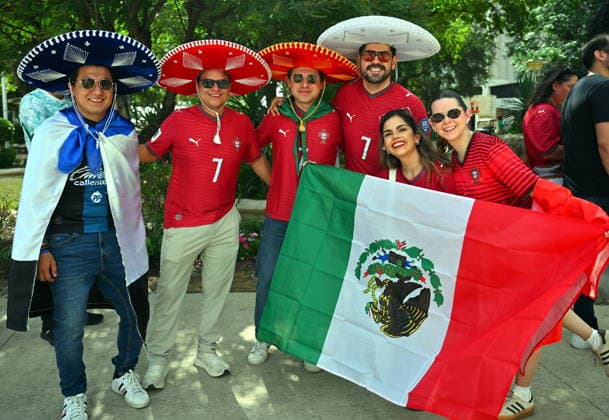 FIFA World Cup, WM, Weltmeisterschaft, Fussball 2026 - Group K - Portugal vs Uzbekistan Soccer fans pose prior to the FIFA World Cup 2026 group stage match Portugal against Uzbekistan, in Houston, USA, 23 June 2026. HOUSTON United States  Copyright: xSAMxWASSONx