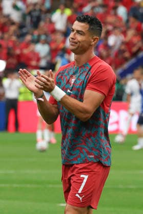 Cristiano Ronaldo of Portugal warms up before the Group K match between Portugal and Uzbekistan at the 2026 FIFA World Cup, WM, Weltmeisterschaft, Fussball 2026 group stage match at the Houston stadium, United States, 23 June 2026. FIFA World Cup 2026 - Group K - Portugal vs Uzbekistan !ACHTUNG: NUR REDAKTIONELLE NUTZUNG!  Copyright: xCarlosxRamirezx GRAF4247 20260623-55020685183_1