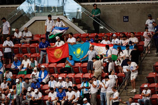 Uzbekistan fans seen during FIFA World Cup, WM, Weltmeisterschaft, Fussball 2026 game between national teams of Portugal and Uzbekistan (Grzegorz Wajda Ball Raw Images) Houston Houston Stadium USA Copyright: xGrzegorzxWajdax grzegorzwajda_portugal_uzbekistan_2526-2