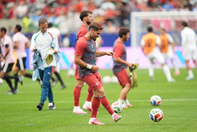 Portugal v Uzbekistan - FIFA World Cup, WM, Weltmeisterschaft, Fussball 2026 - Group K HOUSTON, USA - JUNE 23: Pedro Neto of Portugal warms up prior the 2026 FIFA World Cup First Stage Group K match between Portugal and Uzbekistan at NRG Stadium (Houston Stadium) in Houston, Texas, United States on June 23, 2026. Hakan Akgun Anadolu Texas United States. Editorial use only. Please get in touch for any other usage.  Copyright: x2026xAnadoluxHakanxAkgunx