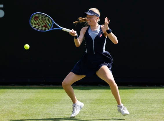RECORD DATE NOT STATED 23rd June 2026; Devonshire Park Lawn Tennis Club, Eastbourne, East Sussex, England; Lexus Eastbourne Open Tennis, Day Three; Harriet Dart (GBR) playsa forehand shot against Zeynep Sonmez (TUR) HongboxChen