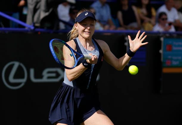 RECORD DATE NOT STATED 23rd June 2026; Devonshire Park Lawn Tennis Club, Eastbourne, East Sussex, England; Lexus Eastbourne Open Tennis, Day Three; Harriet Dart (GBR) playsa forehand shot against Zeynep Sonmez (TUR) HongboxChen