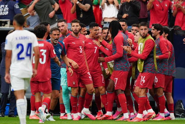 Portugal v Uzbekistan - FIFA World Cup, WM, Weltmeisterschaft, Fussball 2026 - Group K HOUSTON, USA - JUNE 23: Cristiano Ronaldo of Portugal celebrates with his teammates after scoring a goal during the 2026 FIFA World Cup First Stage Group K match between Portugal and Uzbekistan at NRG Stadium (Houston Stadium) in Houston, Texas, United States on June 23, 2026. Hakan Akgun Anadolu Texas United States. Editorial use only. Please get in touch for any other usage.  Copyright: x2026xAnadoluxHakanxAkgunx