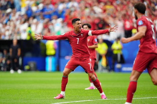 Portugal v Uzbekistan - FIFA World Cup, WM, Weltmeisterschaft, Fussball 2026 - Group K HOUSTON, USA - JUNE 23: Cristiano Ronaldo of Portugal celebrates after Nuno Mendes goal during the 2026 FIFA World Cup First Stage Group K match between Portugal and Uzbekistan at NRG Stadium (Houston Stadium) in Houston, Texas, United States on June 23, 2026. Hakan Akgun Anadolu Texas United States. Editorial use only. Please get in touch for any other usage.  Copyright: x2026xAnadoluxHakanxAkgunx