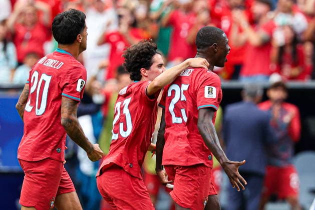 2026.06.23 Houston pilka nozna Mistrzostwa Swiata w USA Meksyk Kanada 2026 Portugalia - Uzbekistan N z Nuno Mendes bramka gol radosc na 2-0 Foto Pawel Andrachiewicz PressFocus 2026.06.23 Houston Football - 2026 FIFA World Cup, WM, Weltmeisterschaft, Fussball in USA Canada Mexico Portugal - Uzbekistan Nuno Mendes bramka gol radosc na 2-0 Credit: Pawel Andrachiewicz PressFocus NEWSPIX.PL --- newspix.pl POLAND OUT! 