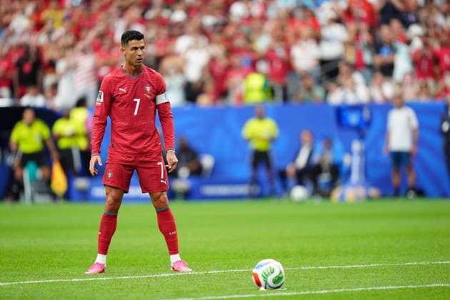 Portugal v Uzbekistan - FIFA World Cup, WM, Weltmeisterschaft, Fussball 2026 - Group K HOUSTON, USA - JUNE 23: Cristiano Ronaldo of Portugal is seen prior the set piece during the 2026 FIFA World Cup First Stage Group K match between Portugal and Uzbekistan at NRG Stadium (Houston Stadium) in Houston, Texas, United States on June 23, 2026. Hakan Akgun Anadolu Texas United States. Editorial use only. Please get in touch for any other usage.  Copyright: x2026xAnadoluxHakanxAkgunx