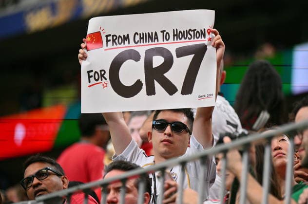 FIFA World Cup, WM, Weltmeisterschaft, Fussball 2026 - Group K - Portugal vs Uzbekistan A supporter of Cristiano Ronaldo of Portugal during the FIFA World Cup 2026 group stage match Portugal against Uzbekistan, in Houston, USA, 23 June 2026. HOUSTON United States  Copyright: xSAMxWASSONx