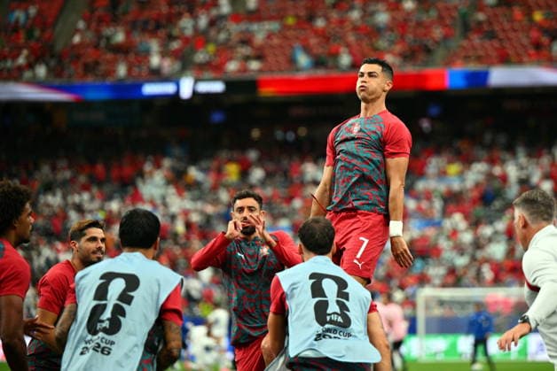 FIFA World Cup, WM, Weltmeisterschaft, Fussball 2026 - Group K - Portugal vs Uzbekistan Portugal s Cristiano Ronaldo during warm up prior to the FIFA World Cup 2026 group stage match Portugal against Uzbekistan, in Houston, USA, 23 June 2026. HOUSTON United States  Copyright: xSAMxWASSONx